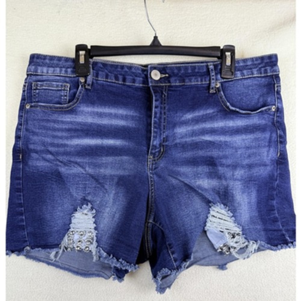 Fashion To Figure Womens 18 Plus Blue Distressed Rhinestone Cutoff Denim Shorts
